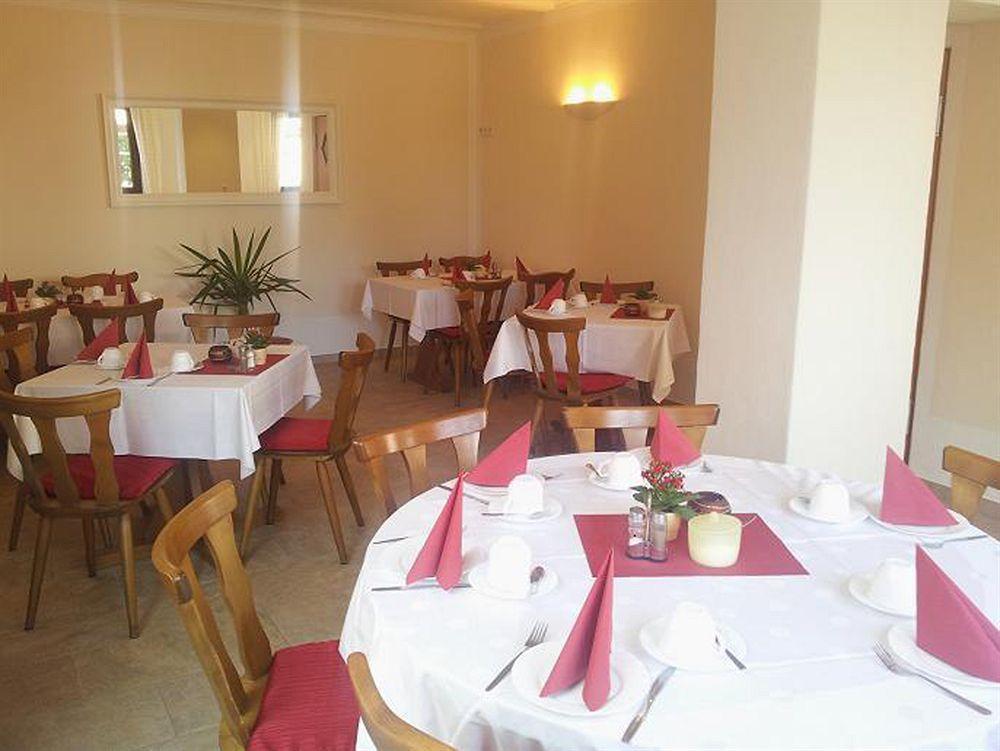 Hotel "Pension Marlis" Garni Reichenberg  Exterior photo